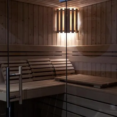 Neko Chalet